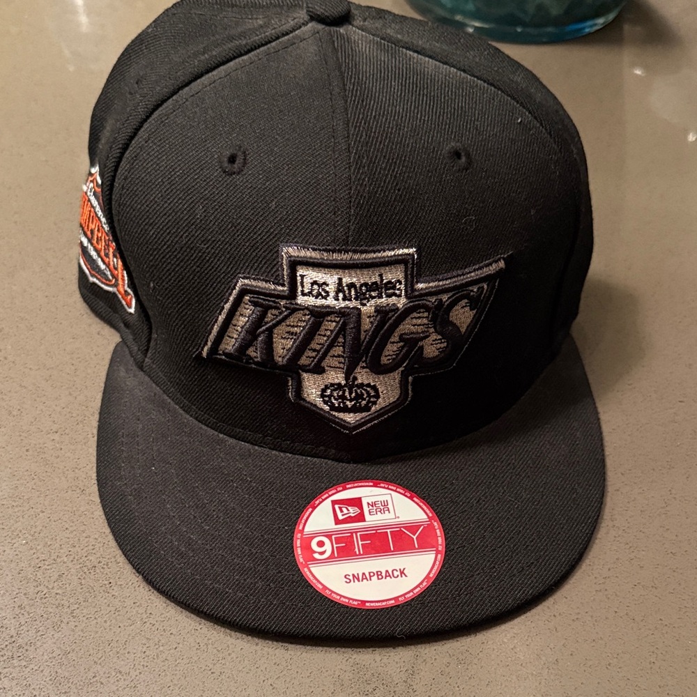 New Era Black Los Angeles Kings Snapback Cap